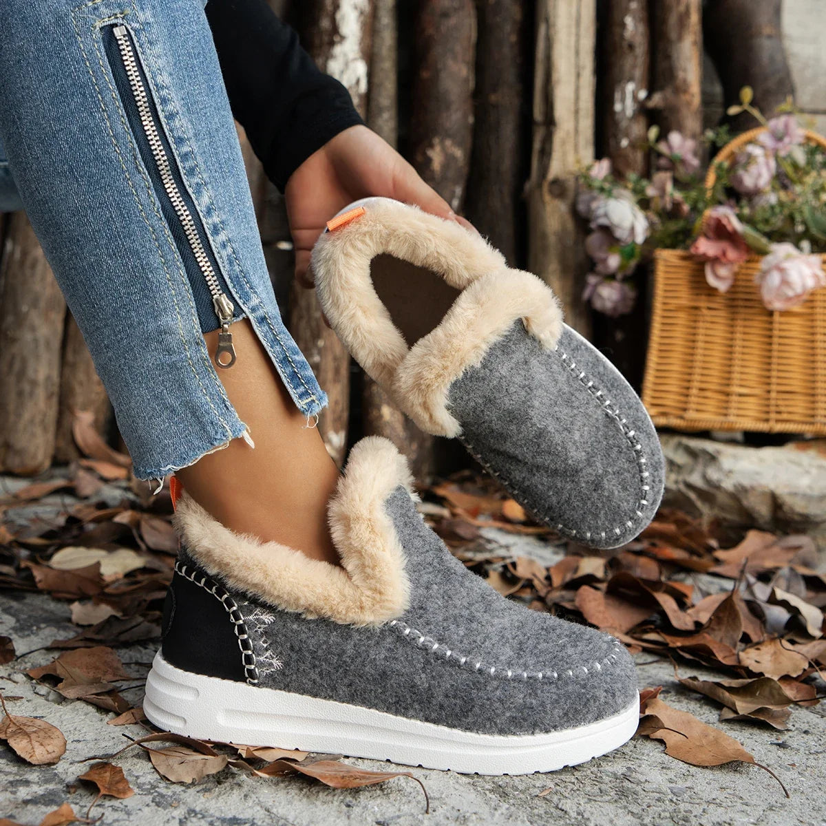 Faux Fur Collar Ankle Boots — Chunky Platform Moc Toe 6