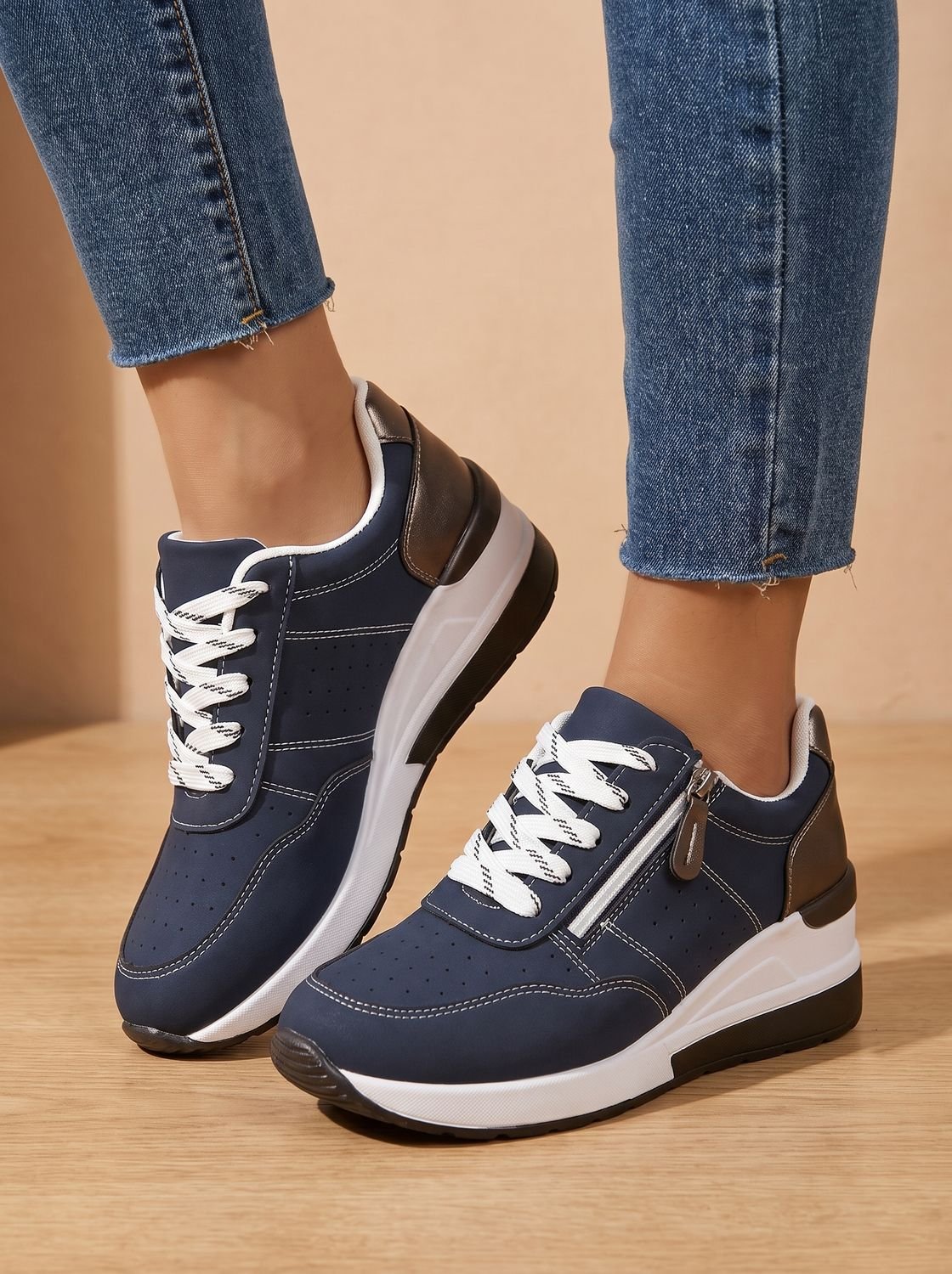 Women's Orthopedic Wedge Sneakers — Lace-Up Arch Support 2